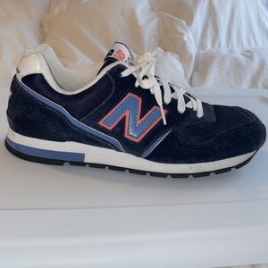 WOMENS NEW BALANCE (595) SIZE 9